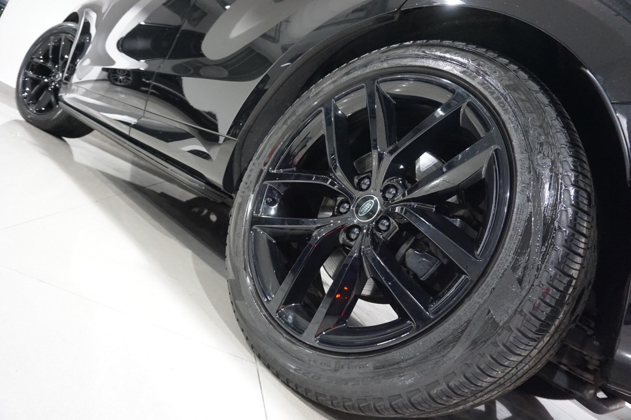 Land Rover Range Rover Sport 3.0 D300 MHEV Dynamic SE SUV 5dr Diesel Auto 4WD Euro 6 (s/s) (300 ps)